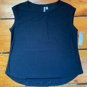 ELLE brand “Clip Dot Tee” Women’s Large, color: Black